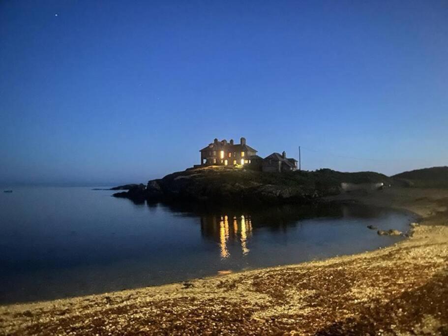 Lagoon View - Sea View- Pet Friendly - 2 Bed Apt - En-Suite Trearddur Extérieur photo