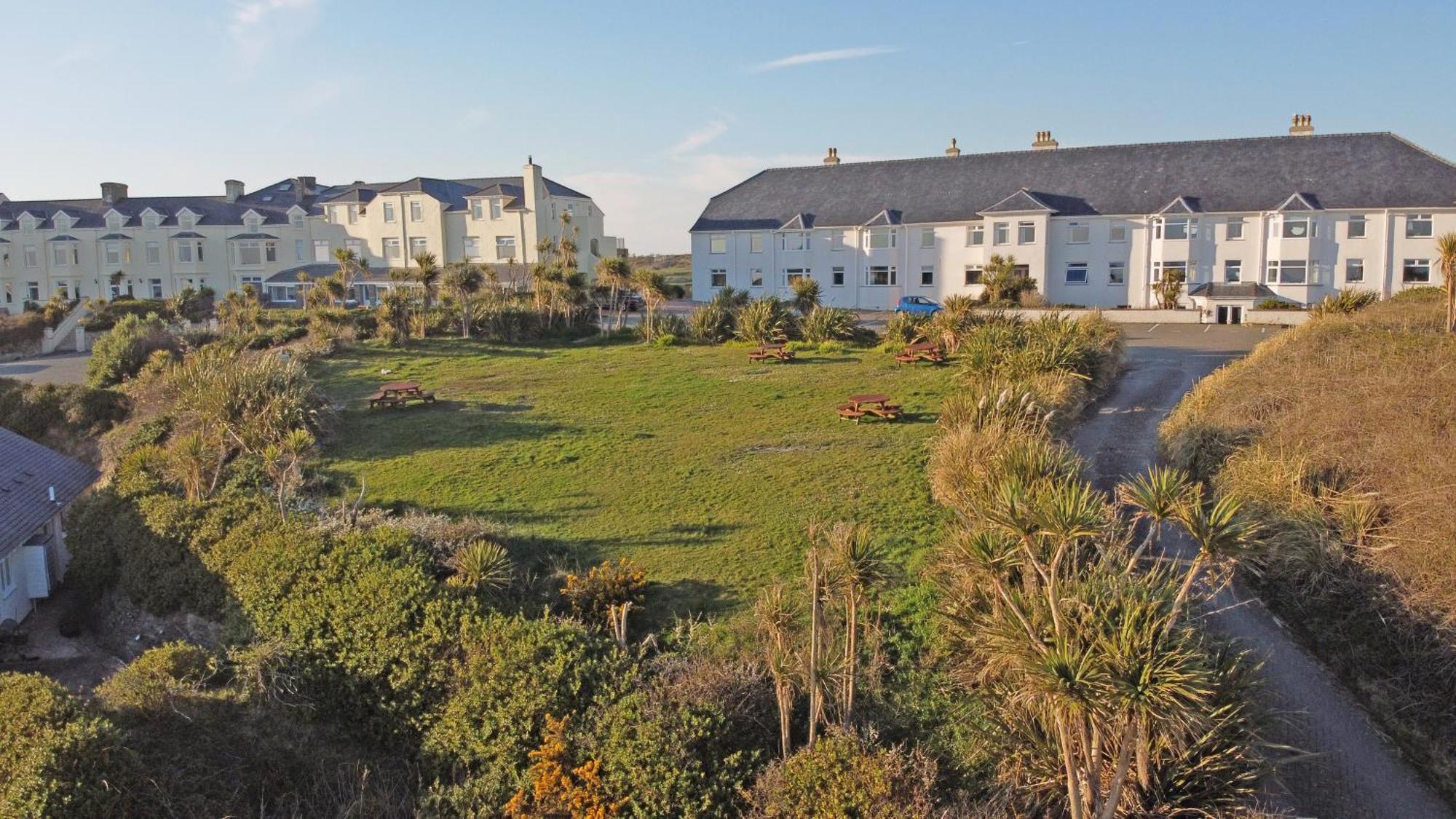 Lagoon View - Sea View- Pet Friendly - 2 Bed Apt - En-Suite Trearddur Extérieur photo